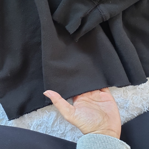 aerie sunday soft distressed crew sweater - Picture 4 of 7